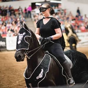 Meet your Posher, Amber